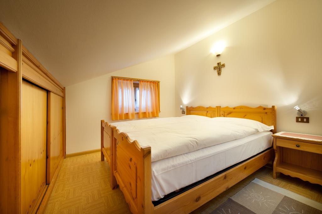 Appartamenti 3000 Livigno Kamer foto